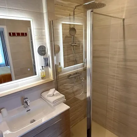 Logis Hotel Le Cerf-3