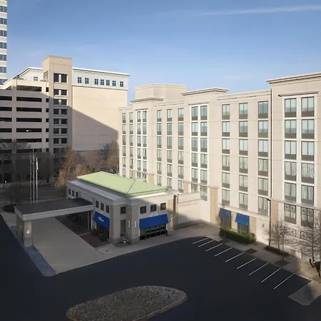 Hilton Garden Inn Virginia Beach Town Center-3