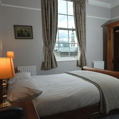 Harveys Guest House-2