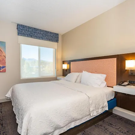 Hampton Inn & Suites Flagstaff - West-3