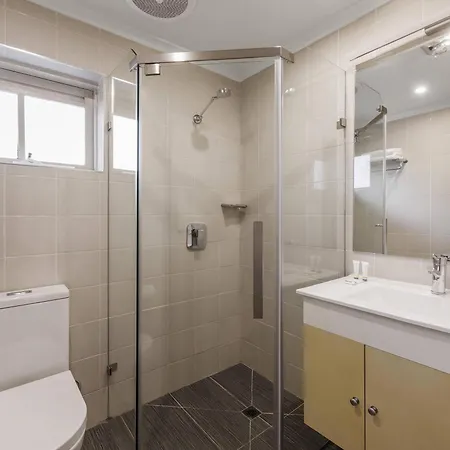 Quality Hotel Melbourne Airport-3