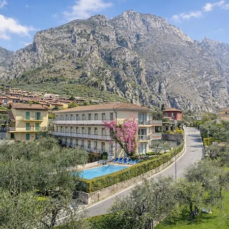 Hotel Garden Limone-2