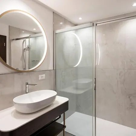 Dominik Alpine City Wellness Hotel Brixen - Adults Only-3