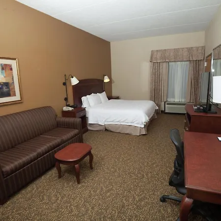 Hampton Inn Oneonta-3
