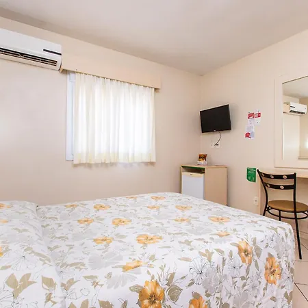 Hotel Express Canoas-3