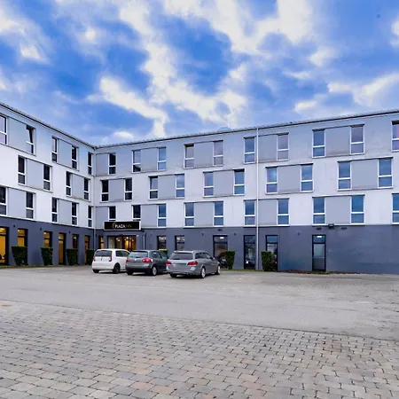 Atomis Hotel Dachau Munich-3