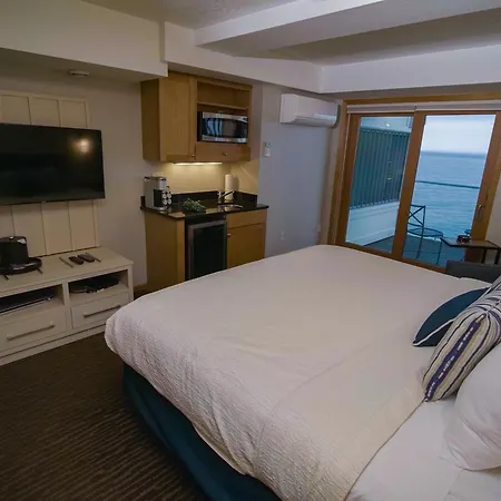 Beacon Pointe On Lake Superior-2