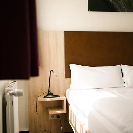 Hotel Stadt Kamen-3