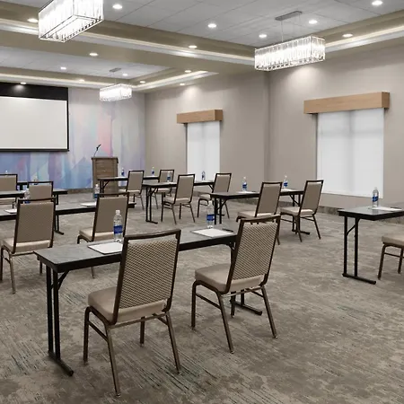 Hilton Garden Inn Topeka-3