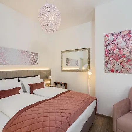 Boutique Hotel Rose-3