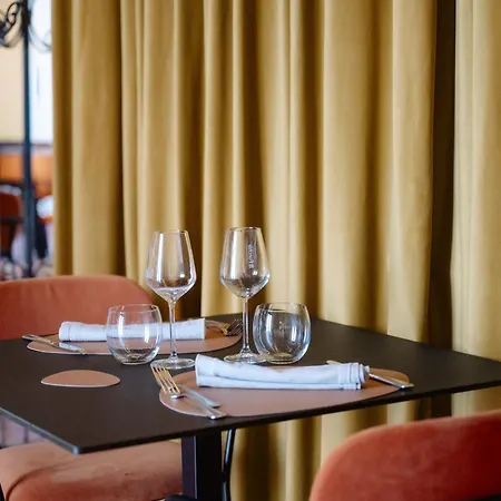 Il Casato Deluxe Rooms-3
