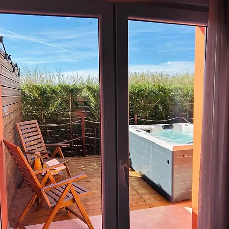 Ride Surf Resort & Spa Peniche-2