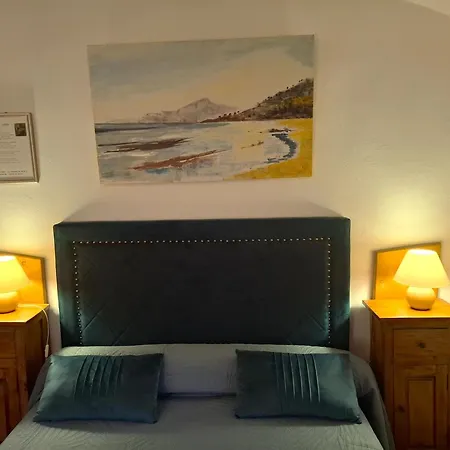 Domaine du Paraïs B&B-2