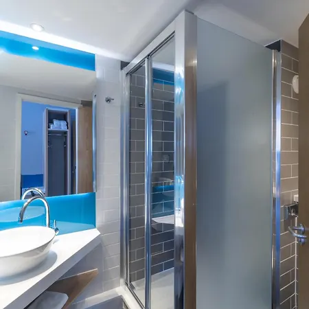 Holiday Inn Express London Croydon By Ihg-3