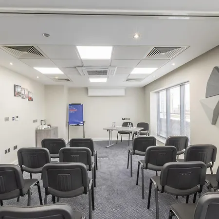 Holiday Inn Express London Croydon By Ihg-2