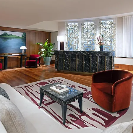 Conrad Hamburg-2