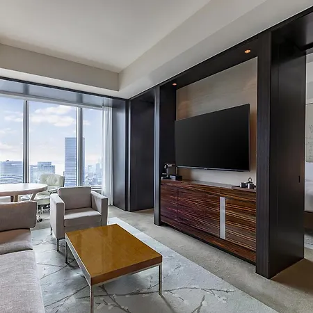 Conrad Tokyo-3