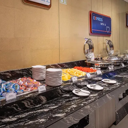 Holiday Inn Express Bangkok Siam By Ihg-2