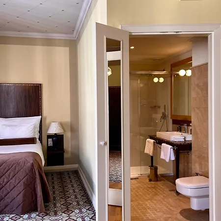 Grandezza Hotel Luxury Palace-3