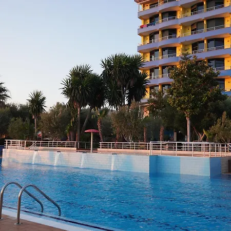 Hotel Bahamas-2