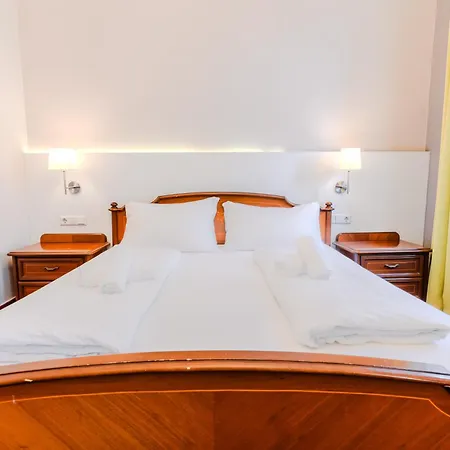 Atrium Hotel Salzburg-2