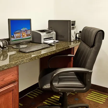 Holiday Inn Express Hotel & Suites St. Charles By Ihg-2