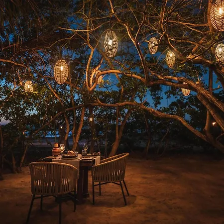 Conrad Punta De Mita-3