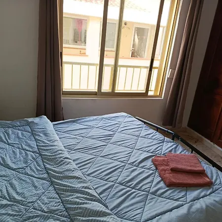 Habitacion En Piso Compartido No Alojamiento Turistico-2