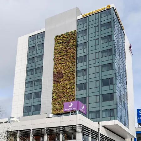 Premier Inn Koblenz City-3