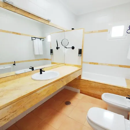 Smart Hotel Cabo Sur-2