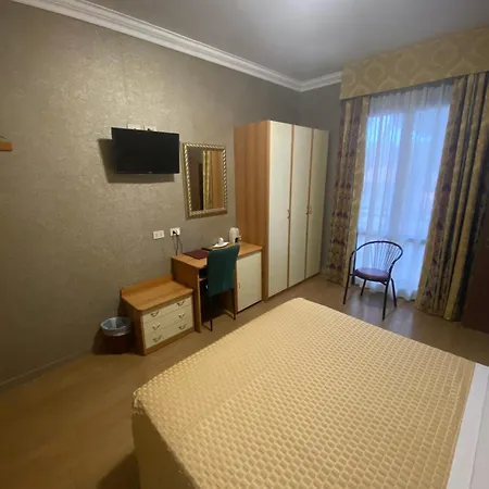 Hotel Riviera-2