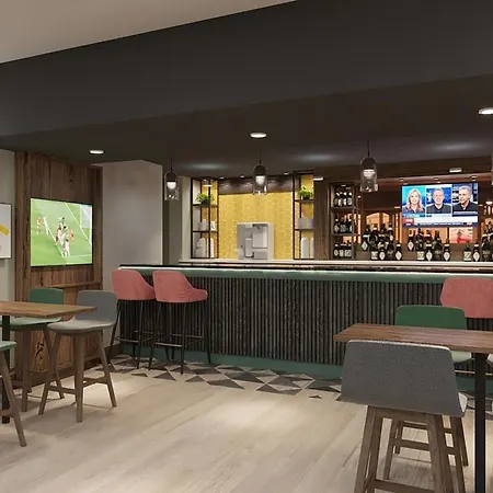 Holiday Inn Ashford Central By Ihg-2