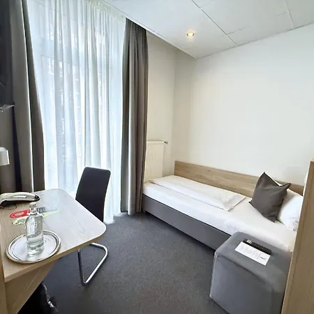 Hotel Hohenstaufen-2