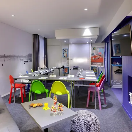 Ibis Styles Nantes Centre Gare-2