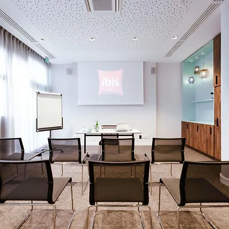 Ibis Luxembourg Airport-2