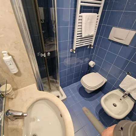 City Hotel-3