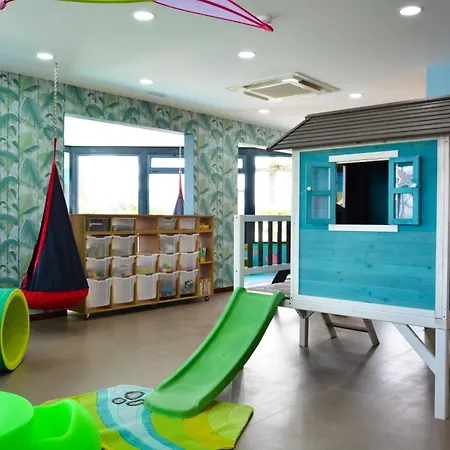 H10 Suites Lanzarote Gardens-3