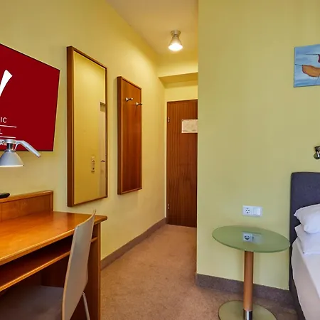 Classic Hotel Harmonie-3