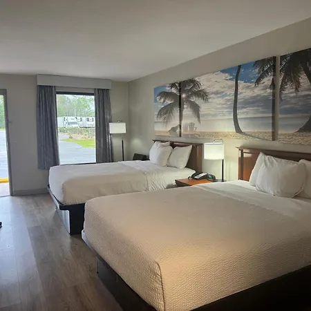 Days Inn By Wyndham Lake City I-10-3