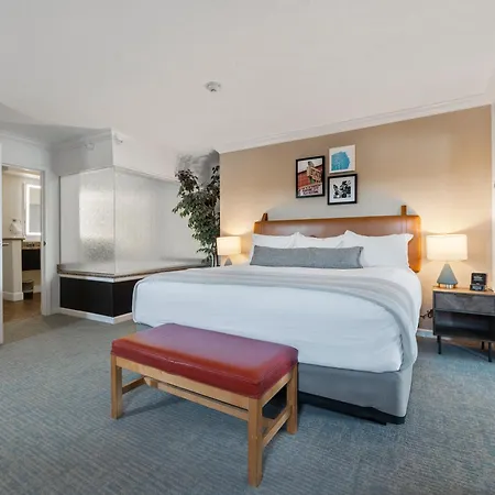 Cherry Tree Inn & Suites-3