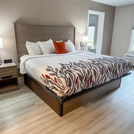 Whalers Inn And Suites-3