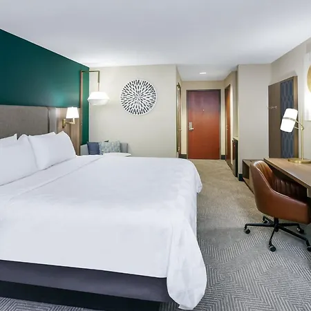 Holiday Inn Quincy By Ihg-3