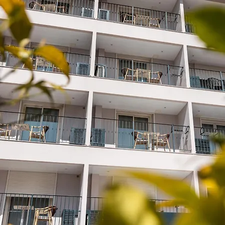 Anglade Hotel-3