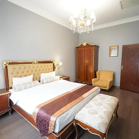 Shah Palace Luxury Museum Hotel-3