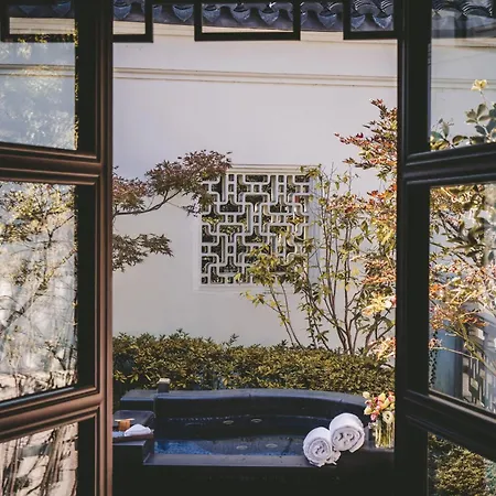 Four Seasons Hotel Hangzhou At West Lake-3