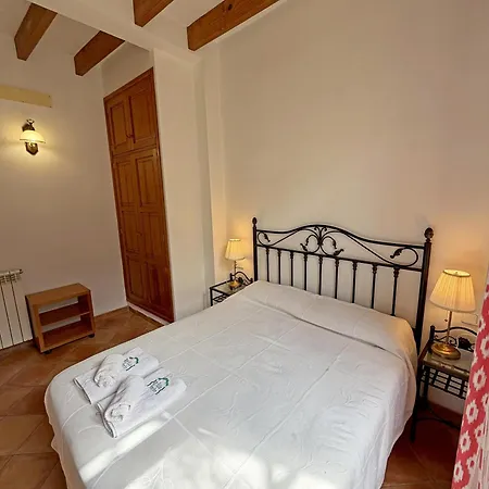 Hostal Villa Verde-Adults Only-2