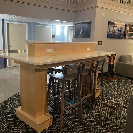 Americinn By Wyndham Okoboji-3