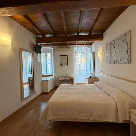 La Dolce Vita-2