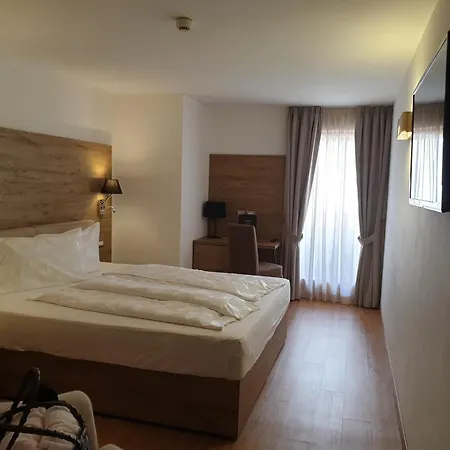 Golden Park Resort-3