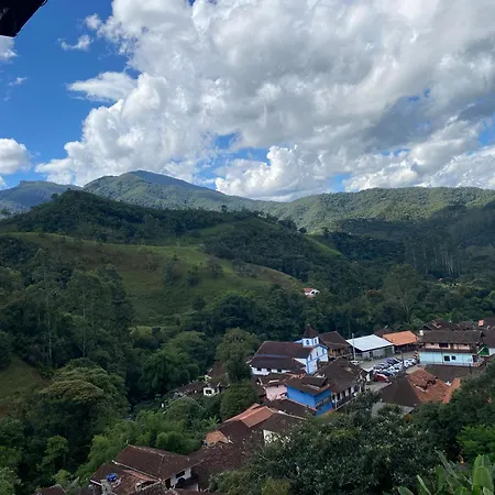 Pousada Cantinho da Montanha-2